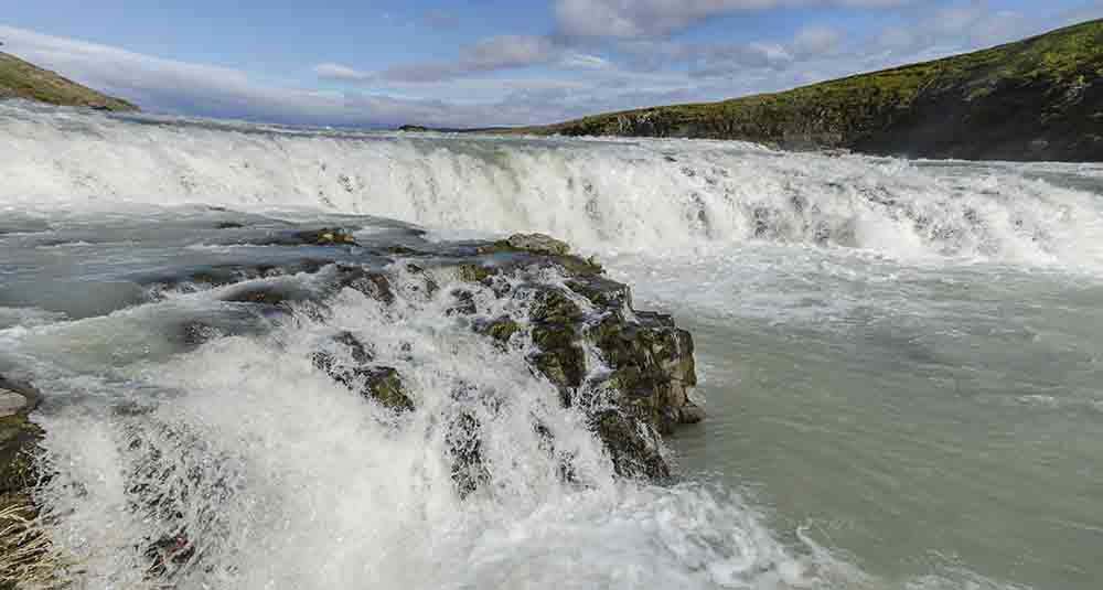 Islandia 043 - catarata de Gullfoss.jpg